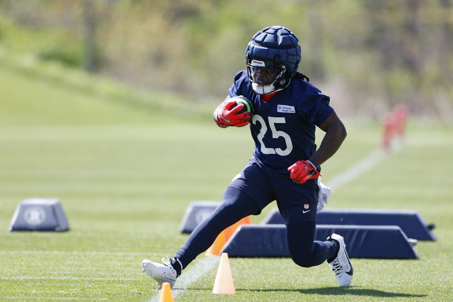 © Kamil Krzaczynski-Imagn Images, dynasty running backs rankings, kyle monangai