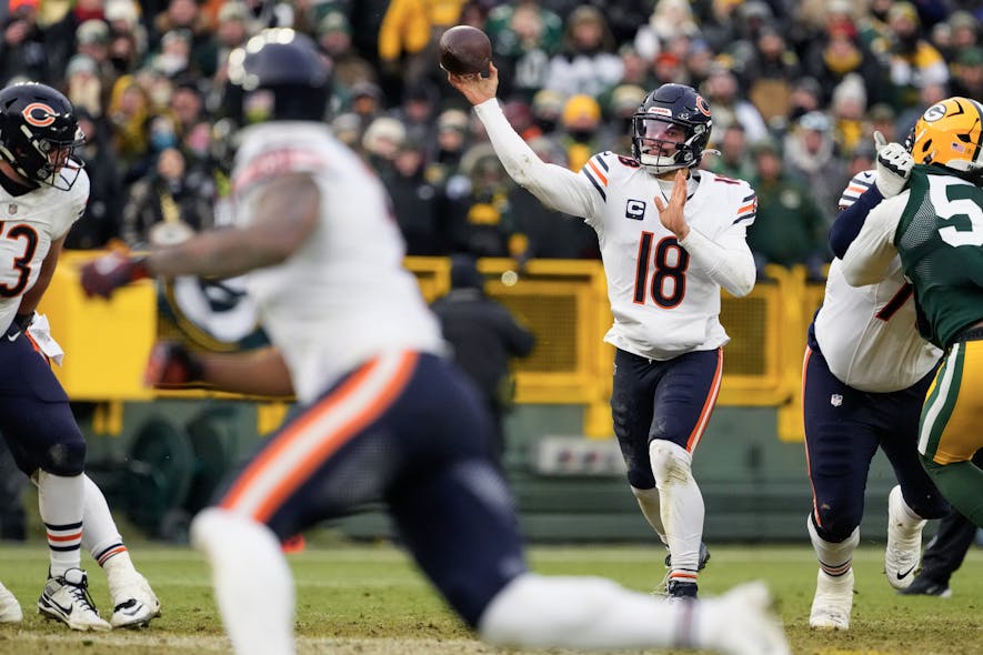© Jeff Hanisch-Imagn Images, dynasty quarterback rankings, caleb williams