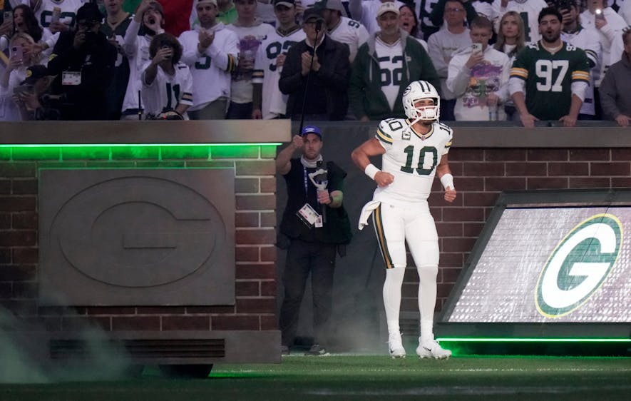 © Mark Hoffman/Milwaukee Journal Sentinel / USA TODAY NETWORK via Imagn Images, week 2 injuries, fantasy football, footballguys,