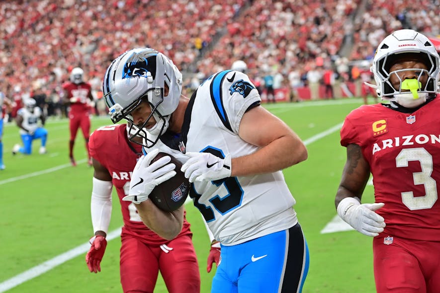 © Matt Kartozian-Imagn Images | Dynasty Waivers of the Future highlights Hunter Renfrow