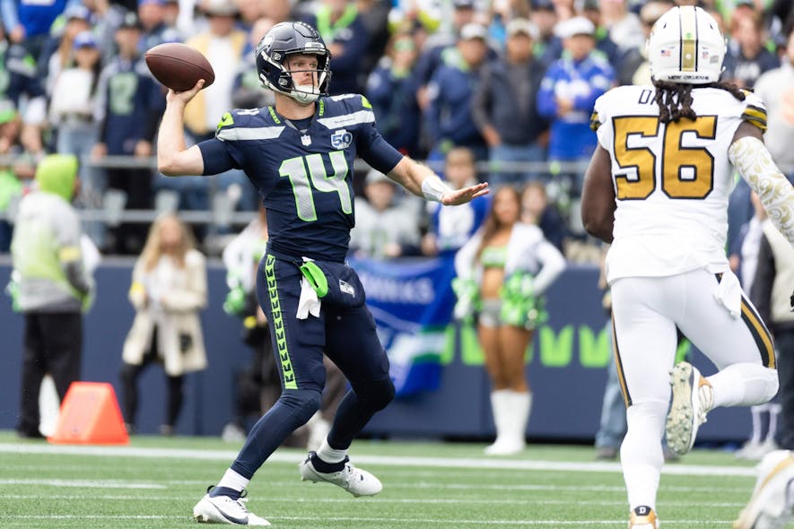 © Joe Nicholson-Imagn Images Week 4 Passing Matchups