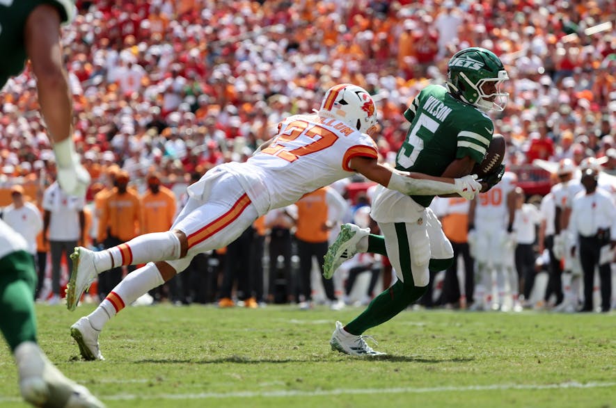 © Kim Klement Neitzel-Imagn Images receiver matchup