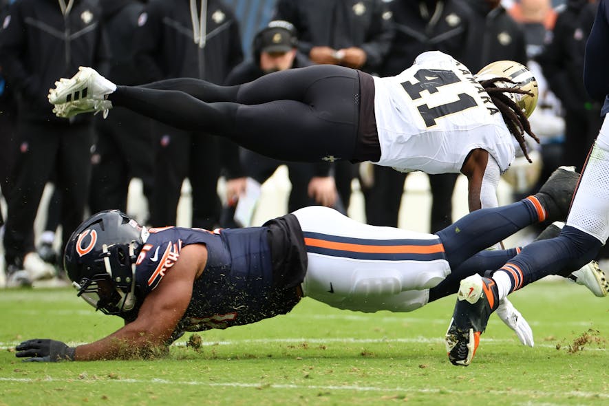 © Mike Dinovo-Imagn Images