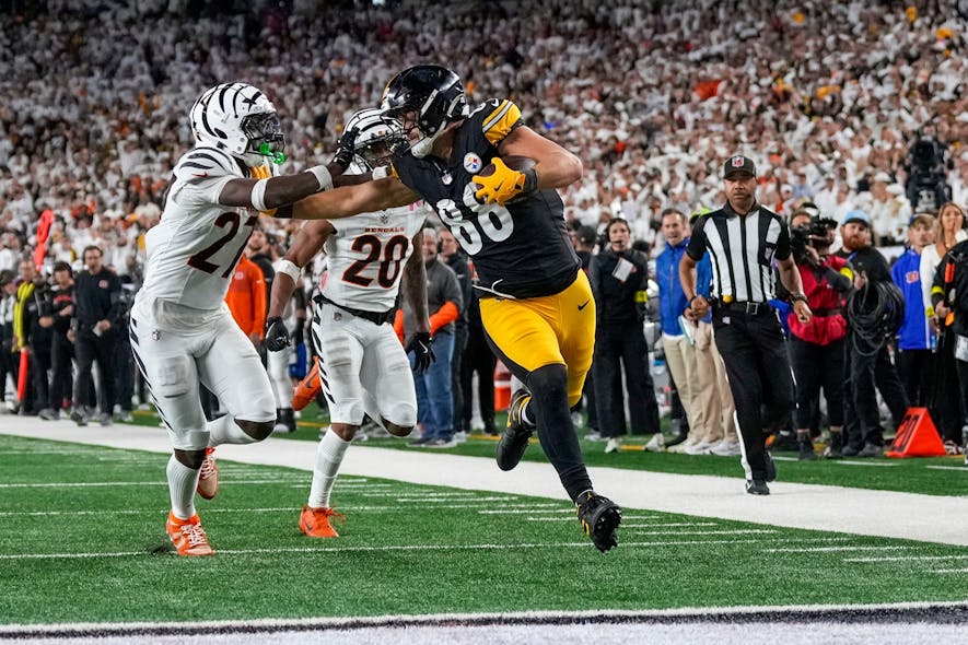 © Sam Greene/The Enquirer / USA TODAY NETWORK via Imagn Images