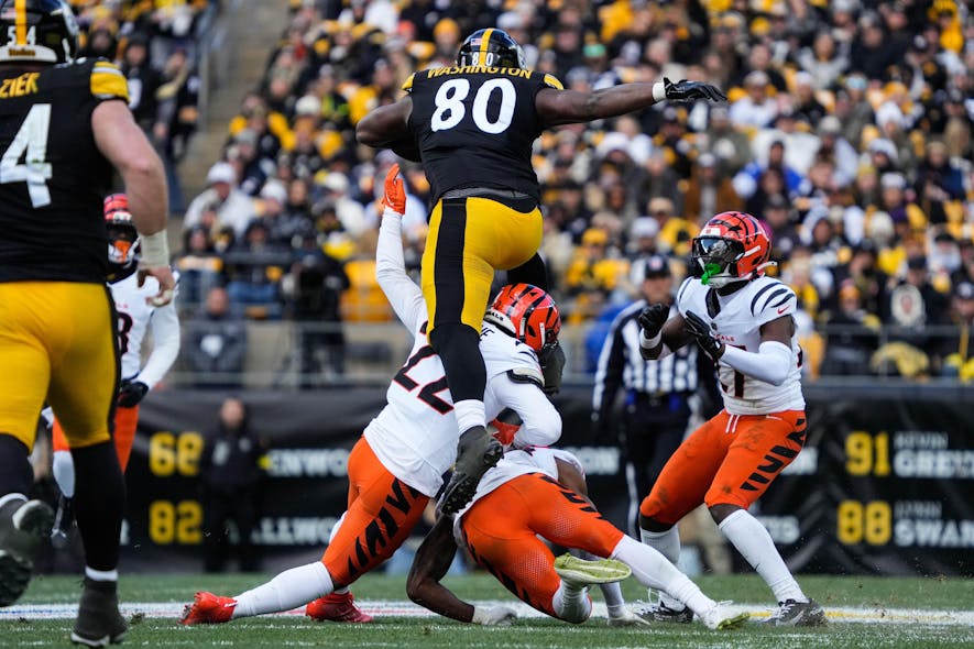 © Phil Didion/The Enquirer / USA TODAY NETWORK via Imagn Images fantasy football