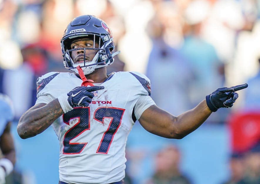 © Denny Simmons / The Tennessean / USA TODAY NETWORK via Imagn Images buy low sell high