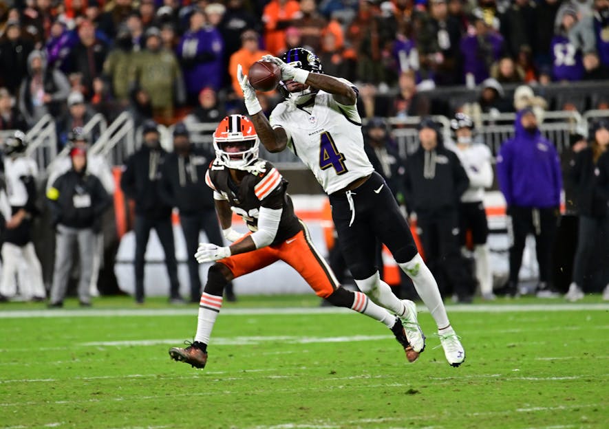 © Ken Blaze-Imagn Images receiver matchup