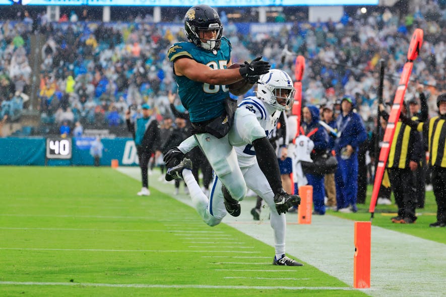 © Corey Perrine/Florida Times-Union / USA TODAY NETWORK via Imagn Images tight end