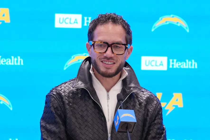 &copy; Kirby Lee-Imagn Images Mike McDaniel Los Angeles Chargers