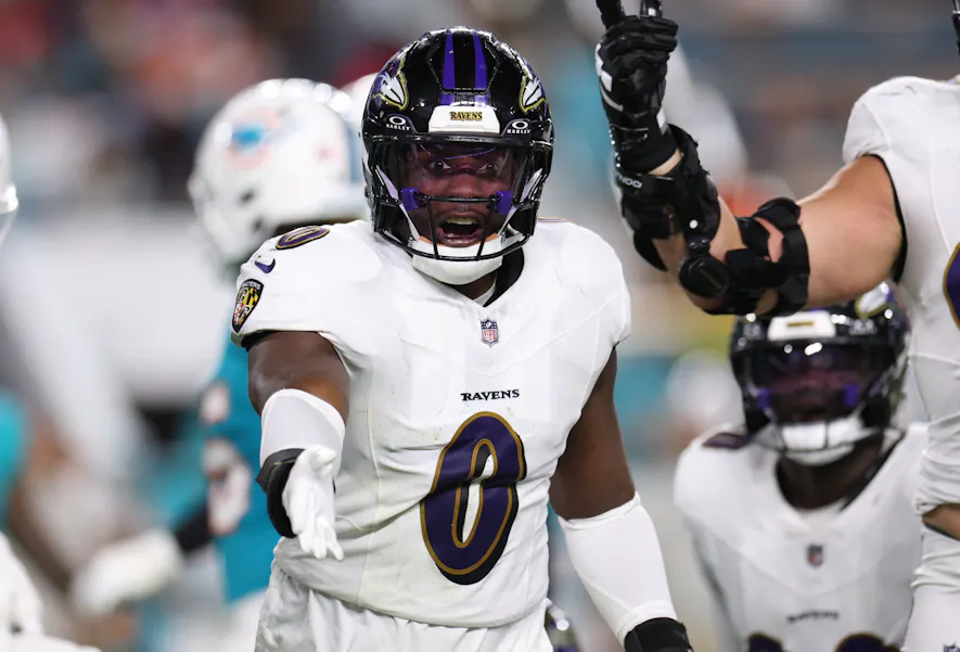 &copy; Nathan Ray Seebeck-Imagn Images League Winning IDP LB