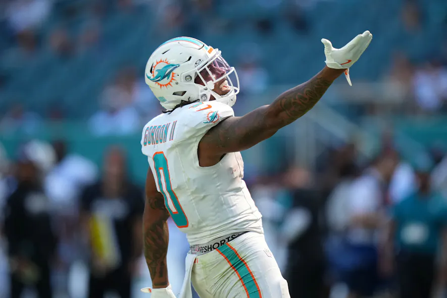 IMAGN IMAGES via Reuters Connect, week 6 risers and fallers,