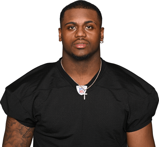 DeMarvin Leal